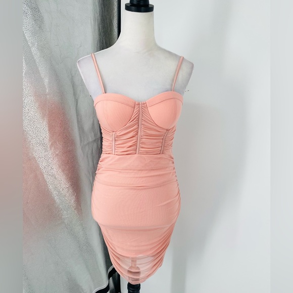 Pink Sleeveless Bustier Ruched Bodycon Mini Dress - Picture 7 of 15